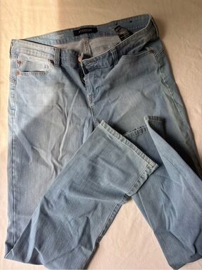Liverpool Jeans Company Light Blue Straight Jeans